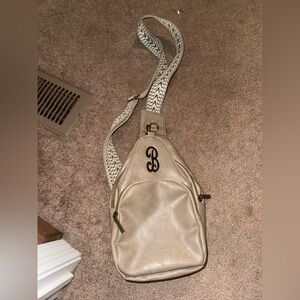 Sling bag